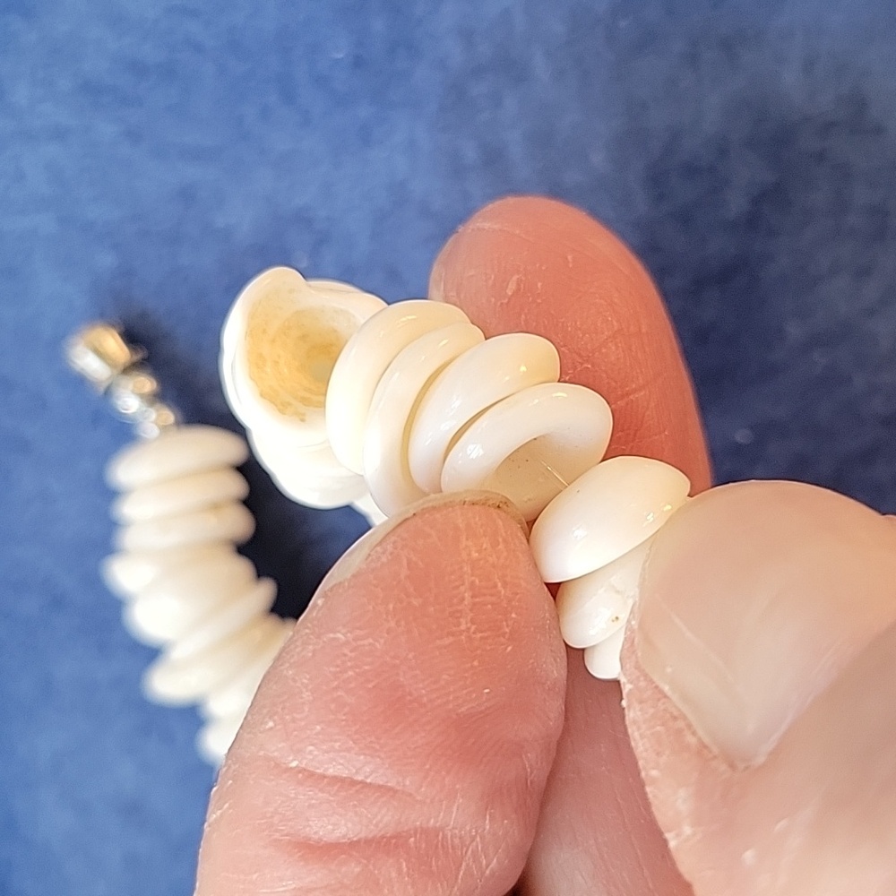 Natural Cream Colored Puka Shell Necklace 20 in. - Picture 3 of 6